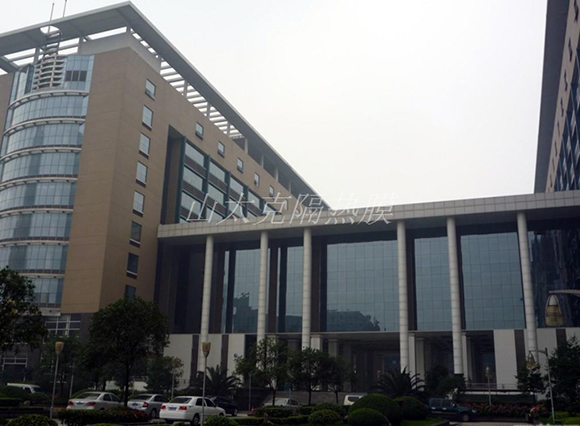 為什么要進行建筑玻璃貼膜？